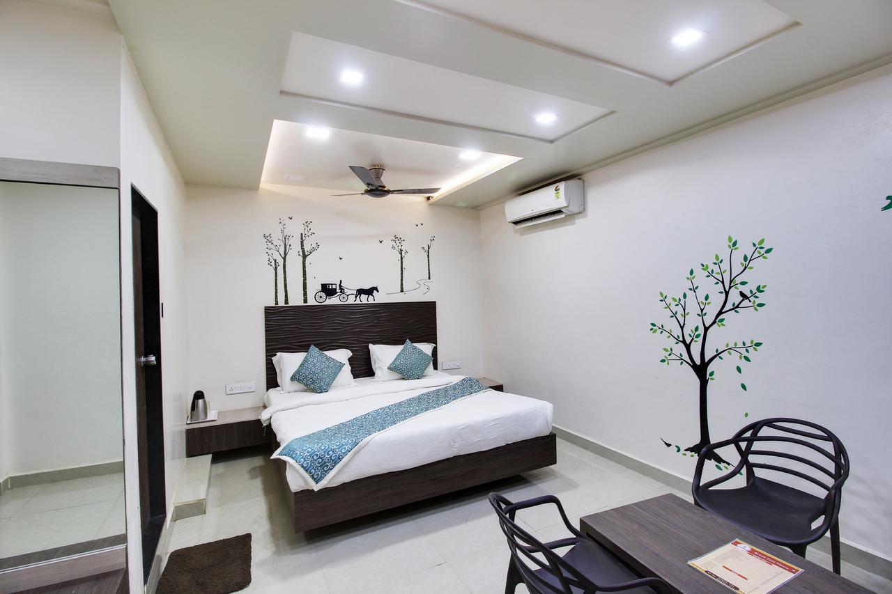 Daksh Hotel And Restaurant Talala Ngoại thất bức ảnh