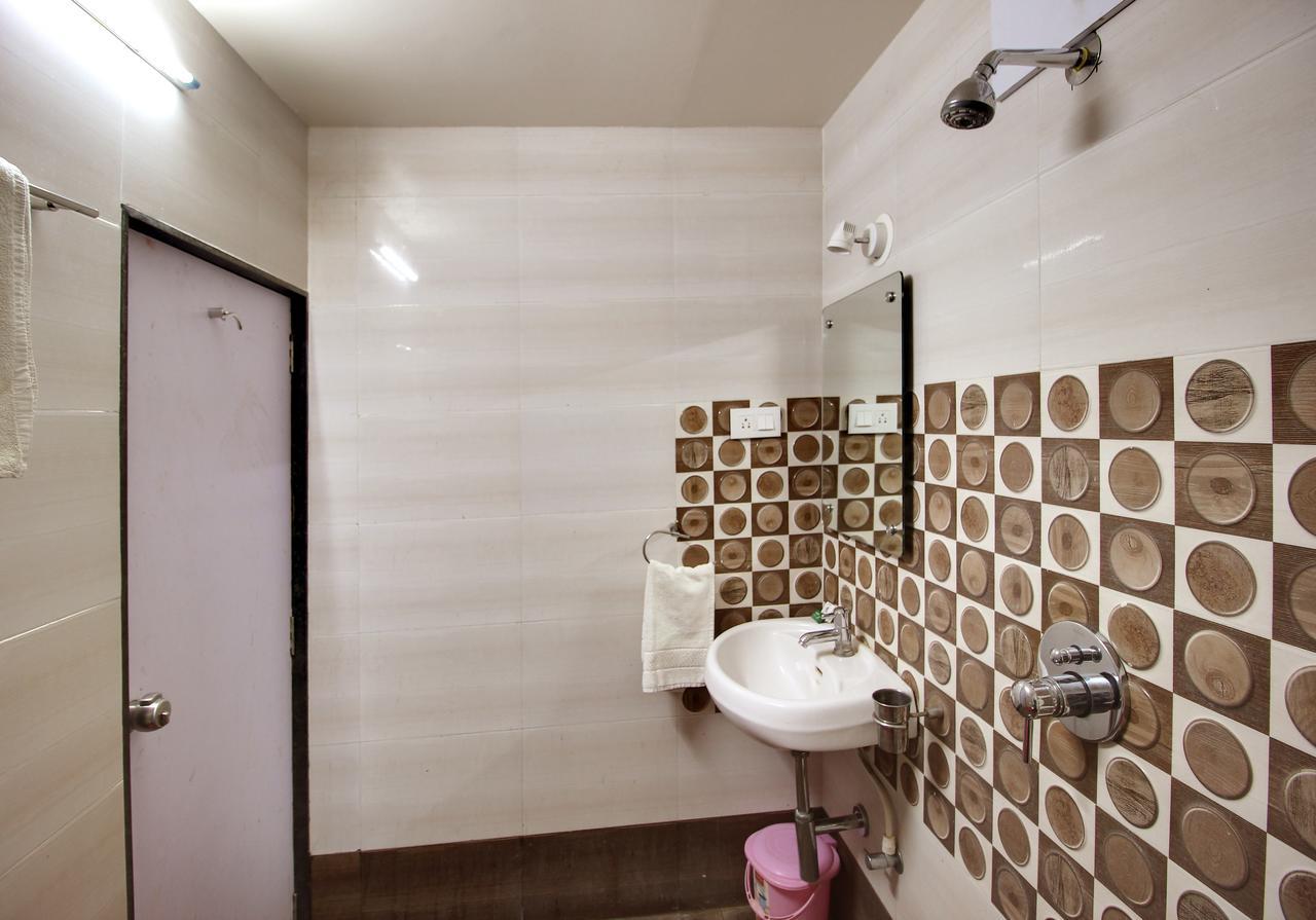 Daksh Hotel And Restaurant Talala Ngoại thất bức ảnh