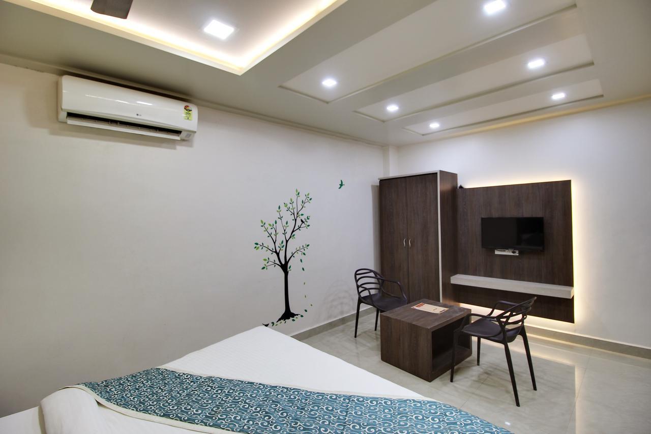 Daksh Hotel And Restaurant Talala Ngoại thất bức ảnh
