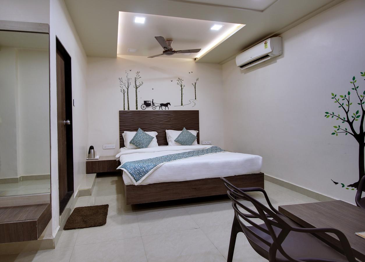 Daksh Hotel And Restaurant Talala Ngoại thất bức ảnh